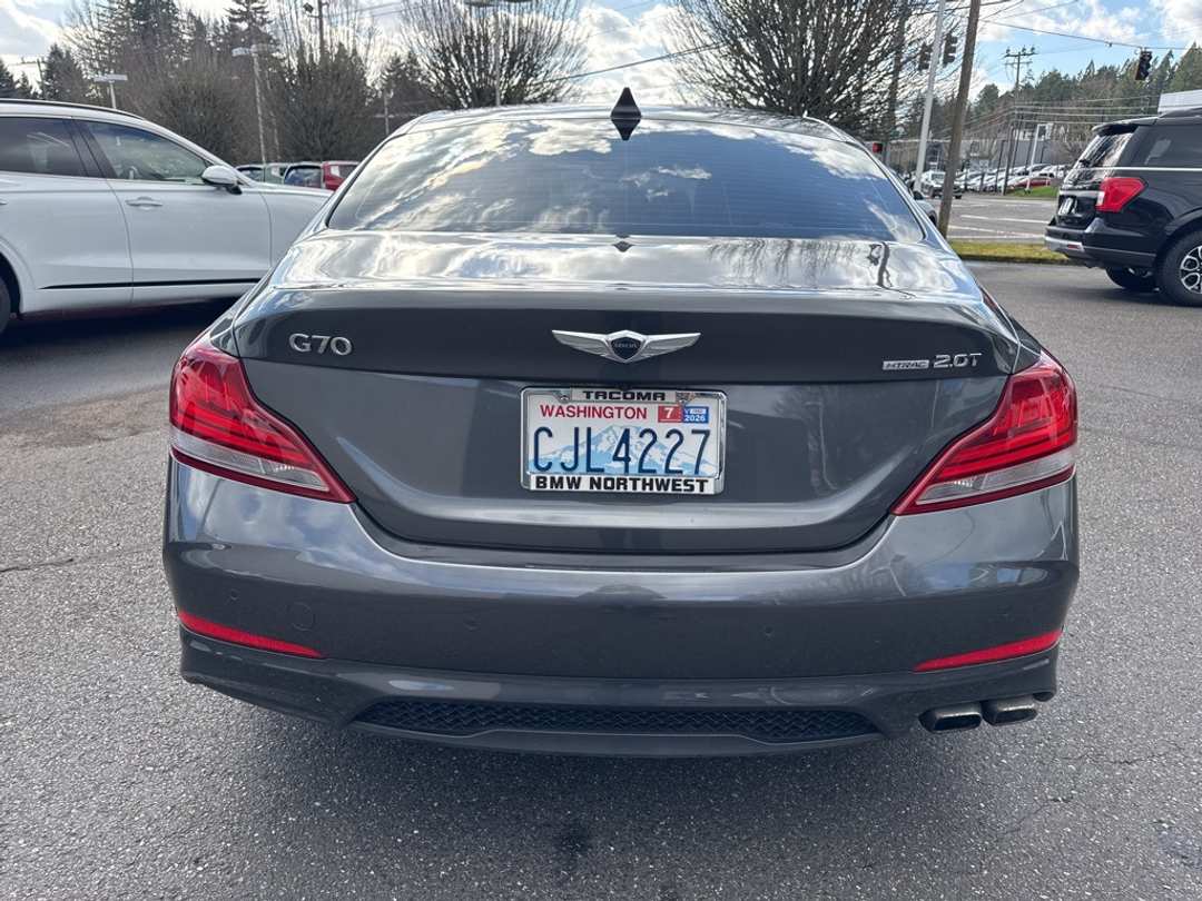 2019 Genesis G70 2.0T Advanced - Image 6