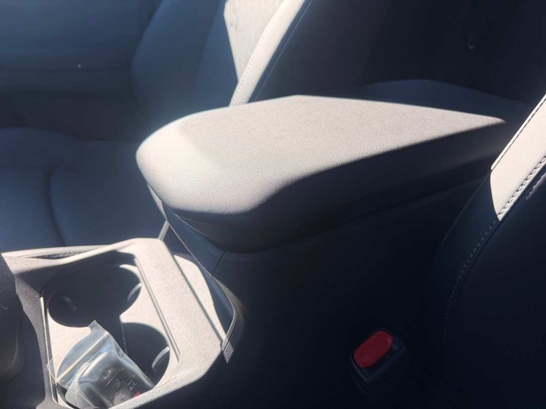 2026 Subaru Solterra Premium - Image 35