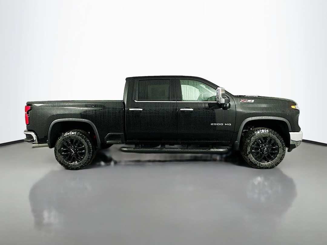 2025 Chevrolet Silverado 2500Hd LTZ - Image 9