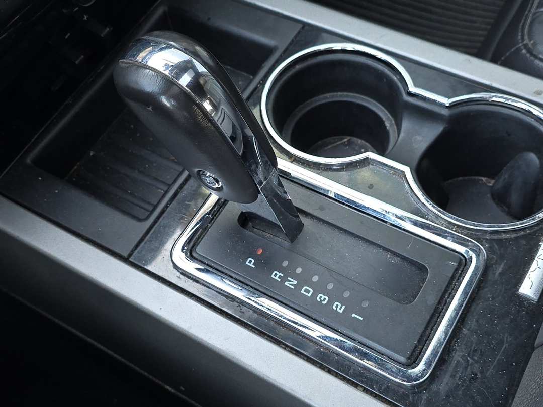 2013 Ford Expedition El Limited - Image 22