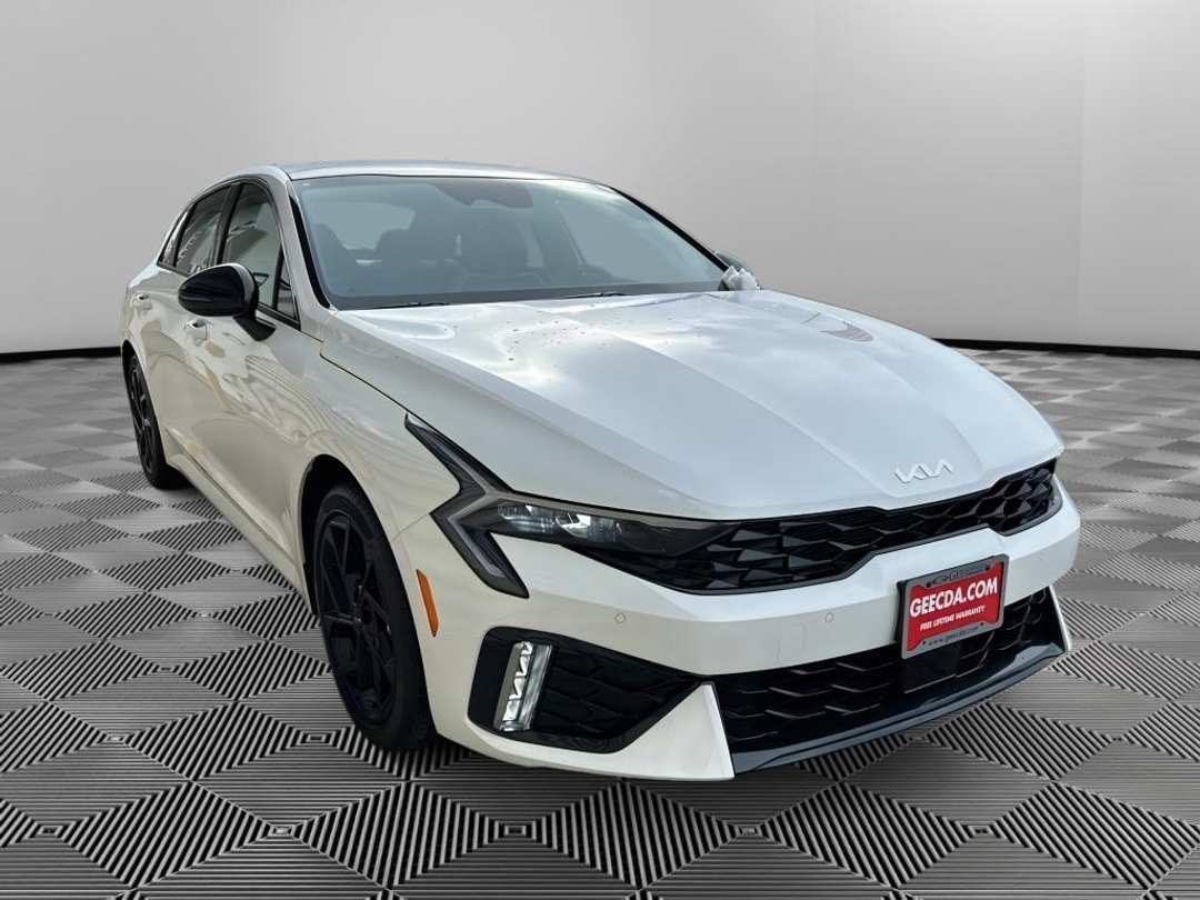 2026 Kia K5 GTLine - Image 3
