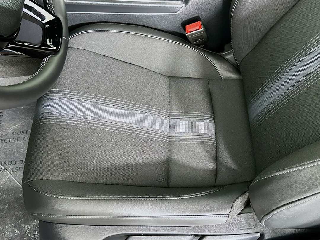 2026 Honda Civic Sport - Image 18