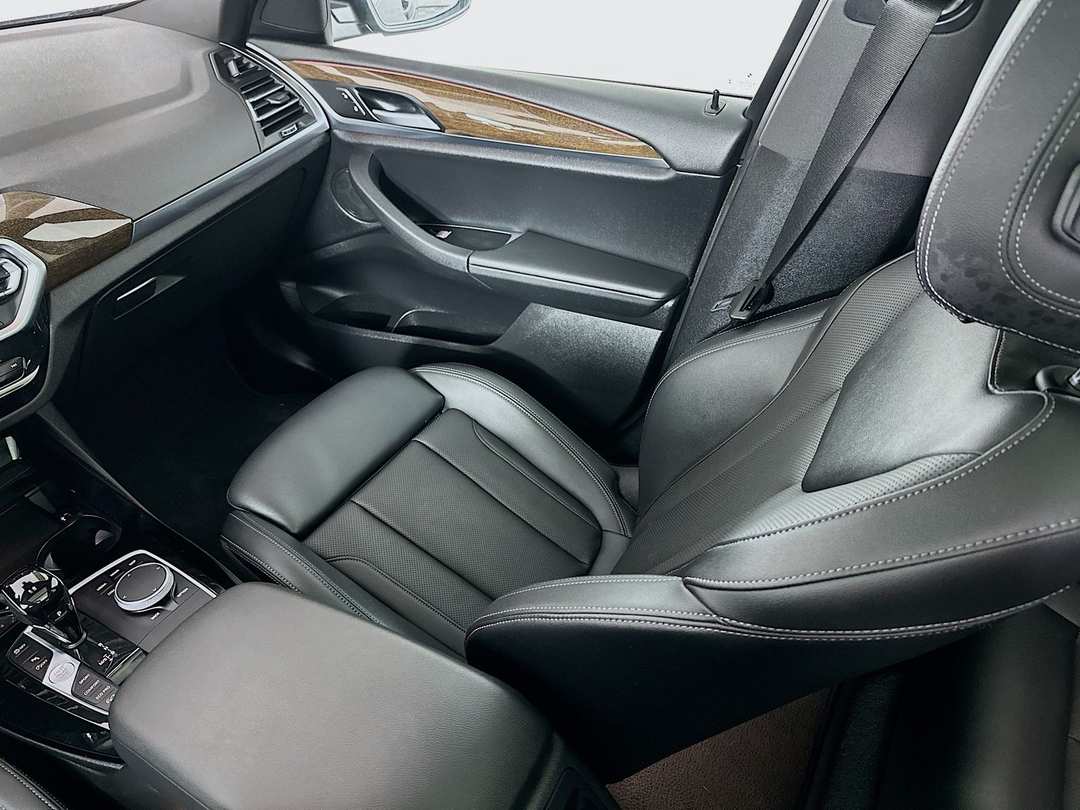 2023 BMW X3 xDrive30i - Image 24
