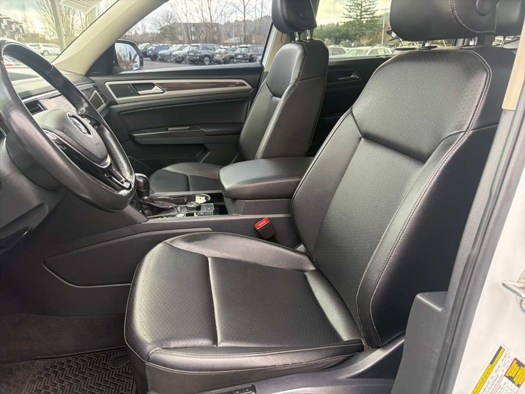 2018 Volkswagen Atlas SEL - Image 14