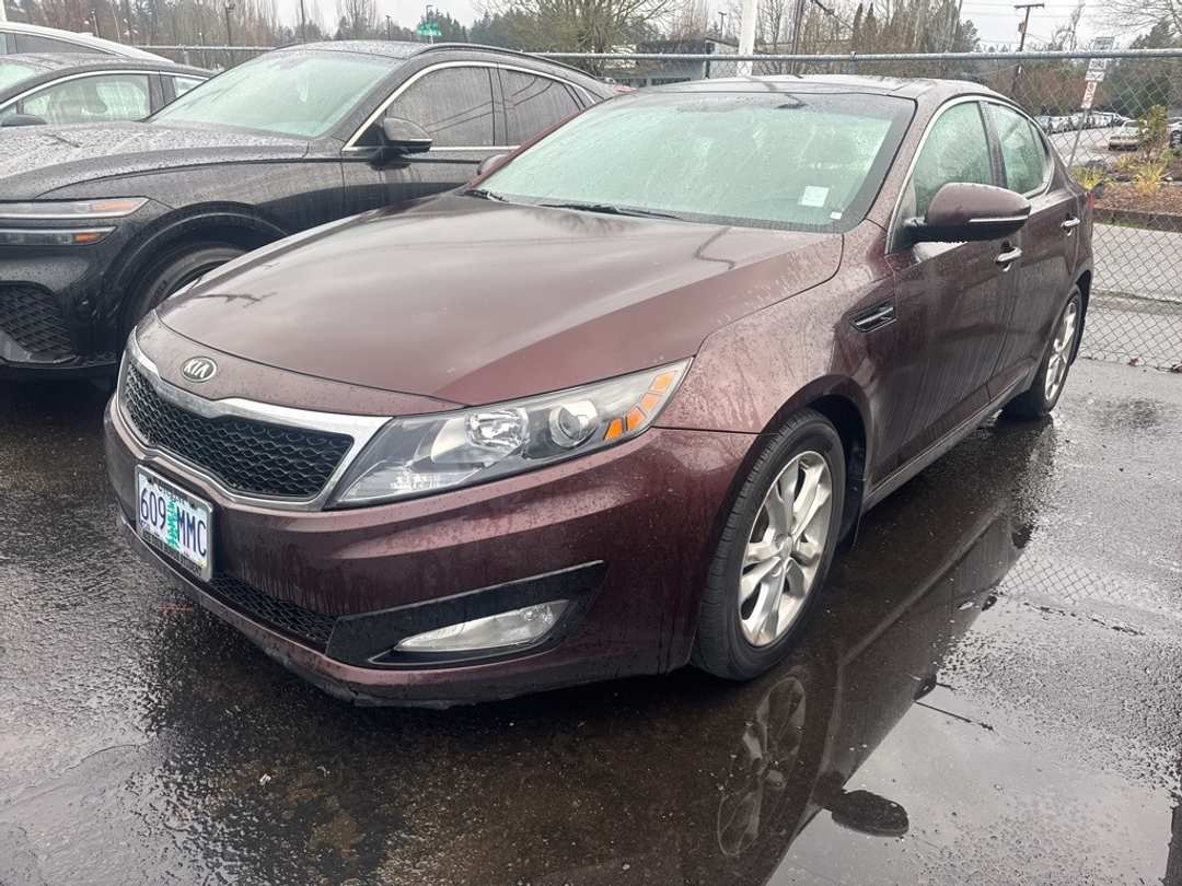 2013 Kia Optima EX - Image 2
