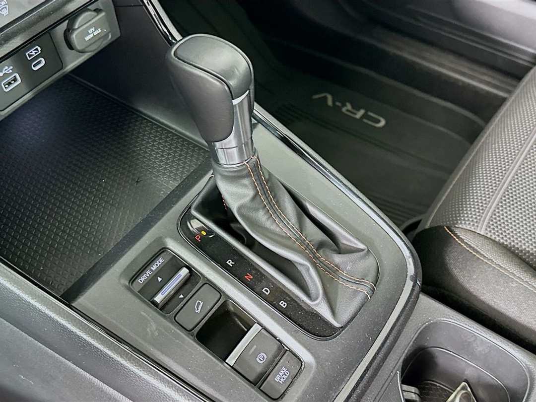 2024 Honda CR-V Sport - Image 17