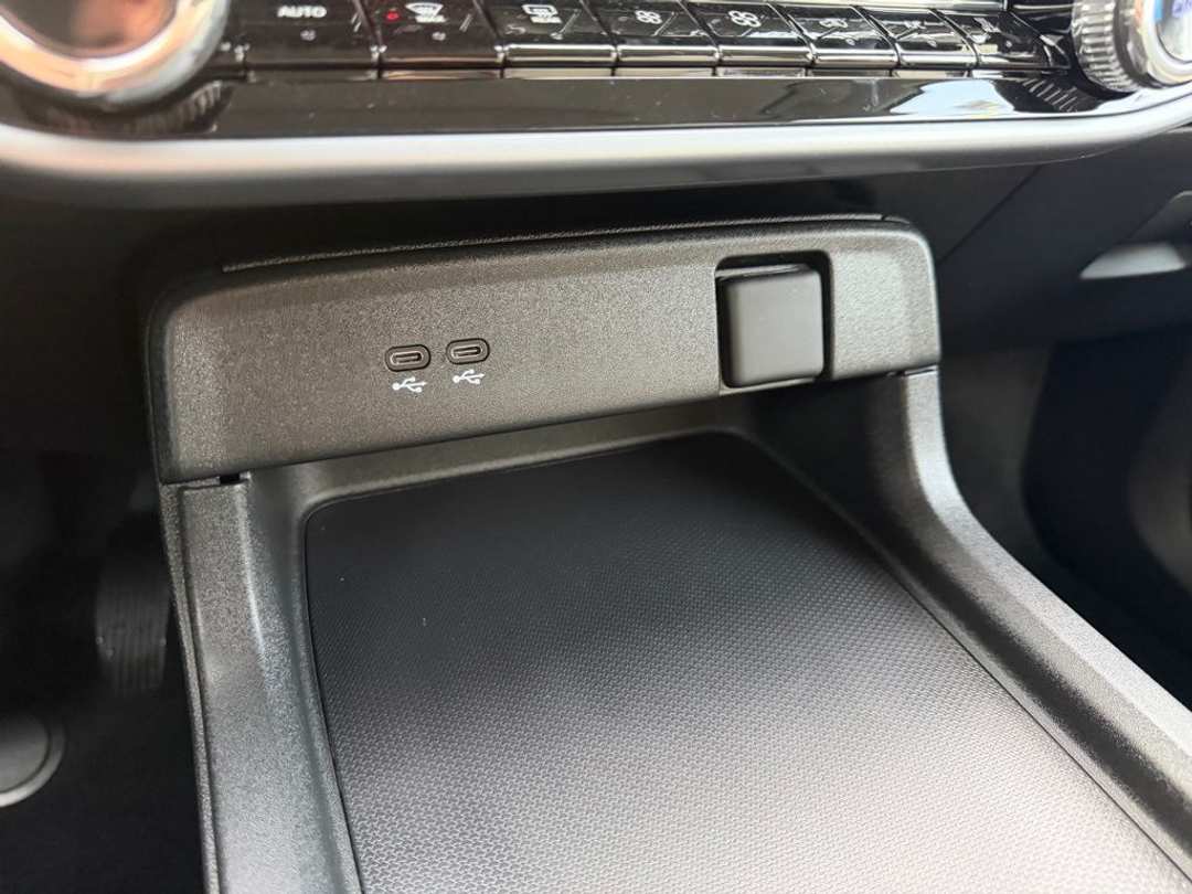 2026 Honda Prologue Touring - Image 24