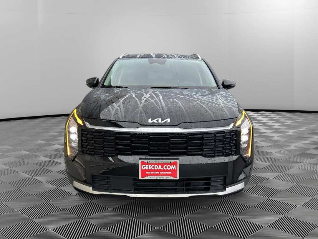 2026 Kia Sportage EX - Image 2