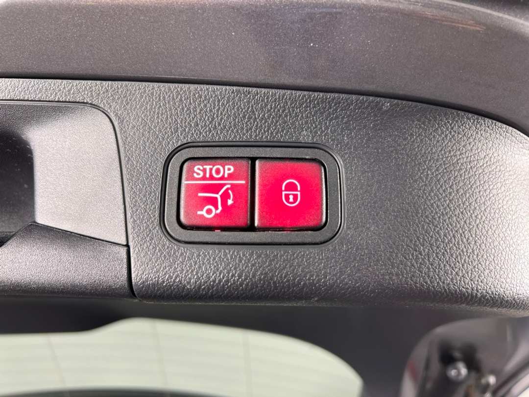 2023 Mercedes-Benz GLA GLA 250 - Image 36