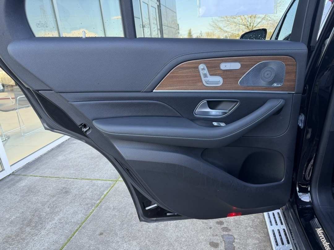 2021 Mercedes-Benz GLE GLE 450 - Image 28