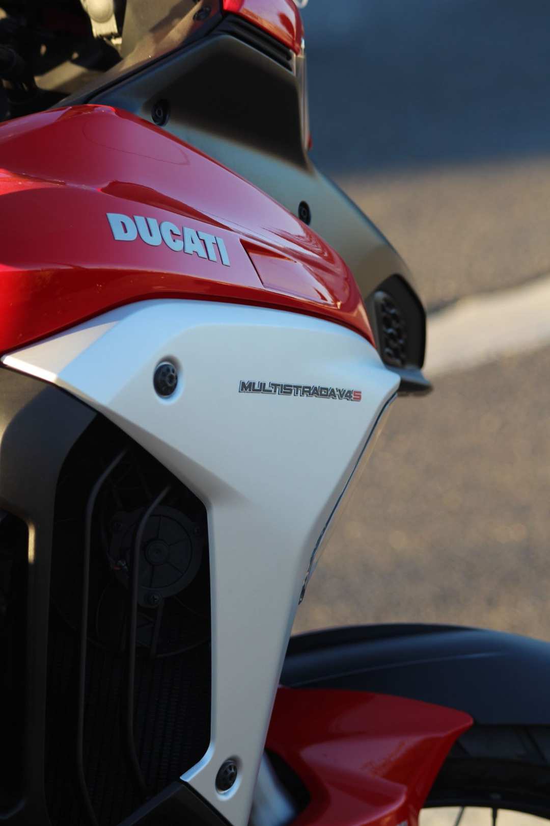 2022 Ducati Multistrada V4 S Travel & Radar Spoked Wheel - Image 3