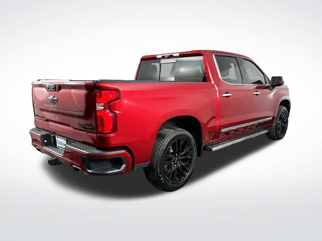 2024 Chevrolet Silverado 1500 High Country - Image 8