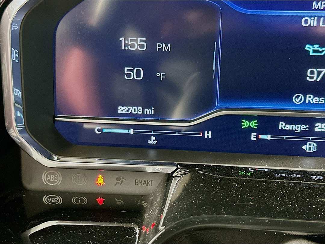 2022 Chevrolet Silverado 1500 LT Trail Boss - Image 13