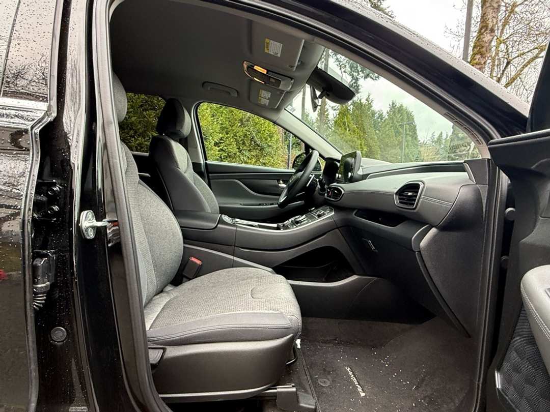 2022 Hyundai Santa Fe SEL - Image 14