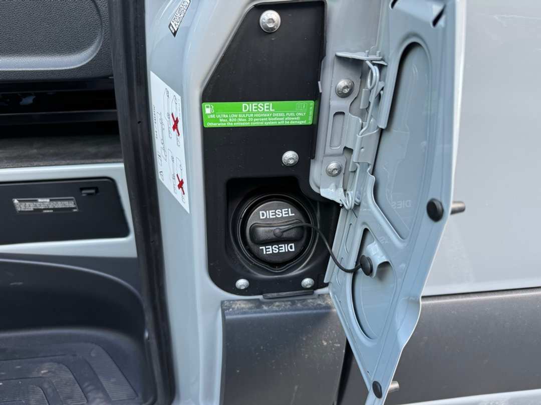 2025 Mercedes-Benz Sprinter 2500 Cargo 144 WB - Image 19