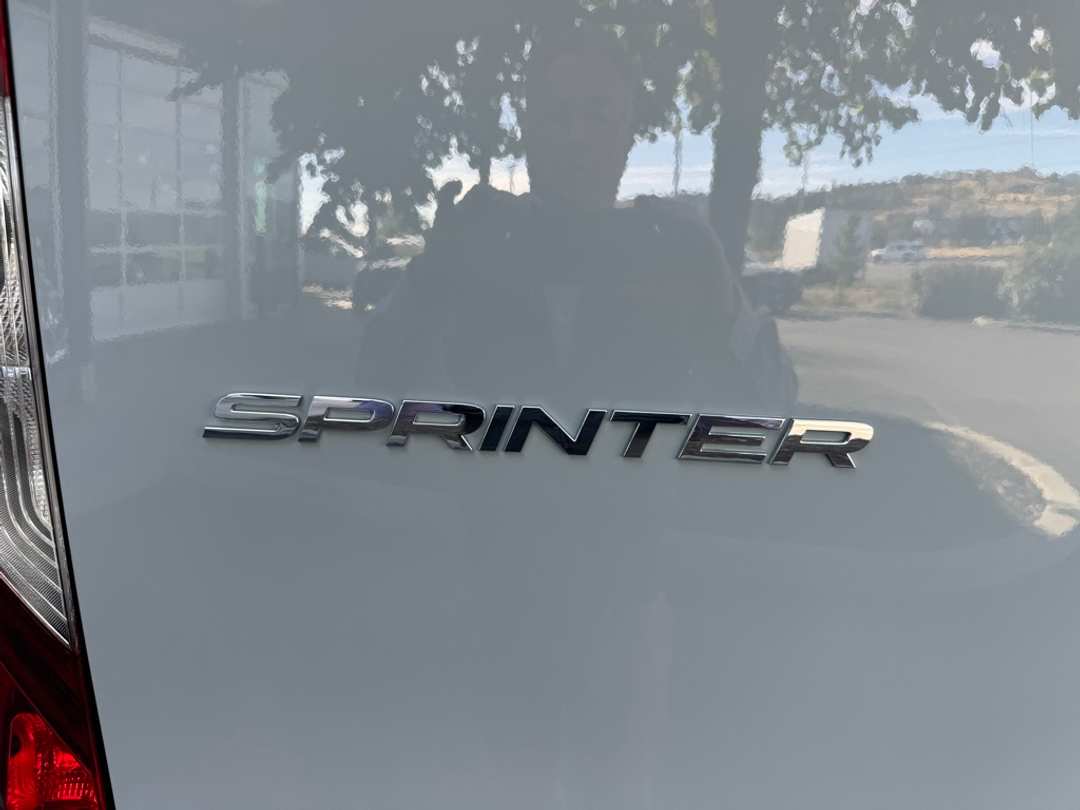 2025 Mercedes-Benz Sprinter 2500 Cargo 144 WB - Image 7