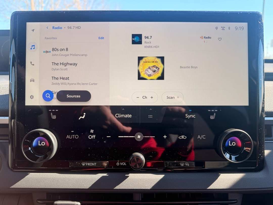 2026 Subaru Solterra Premium - Image 38