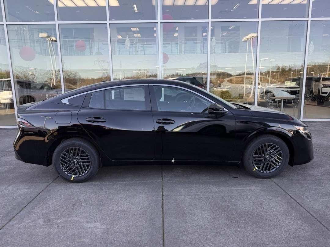 2026 Nissan Sentra SV - Image 8