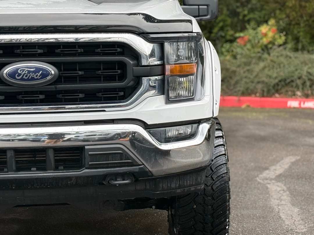 2023 Ford F-150 XLT - Image 5