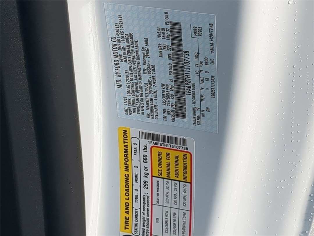 2026 Ford Mustang EcoBoost - Image 32