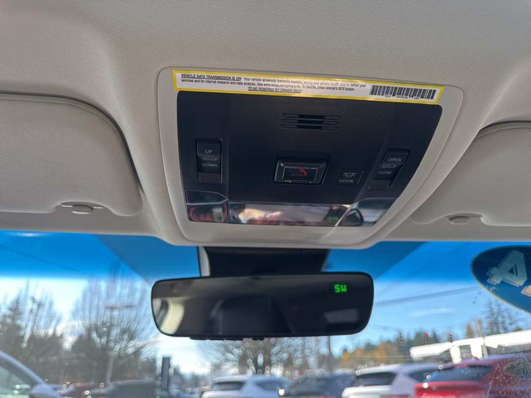 2024 Lexus Es 350 - Image 29