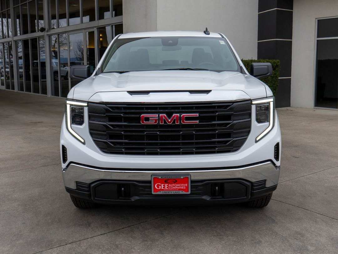 2026 GMC Sierra 1500 Pro - Image 2
