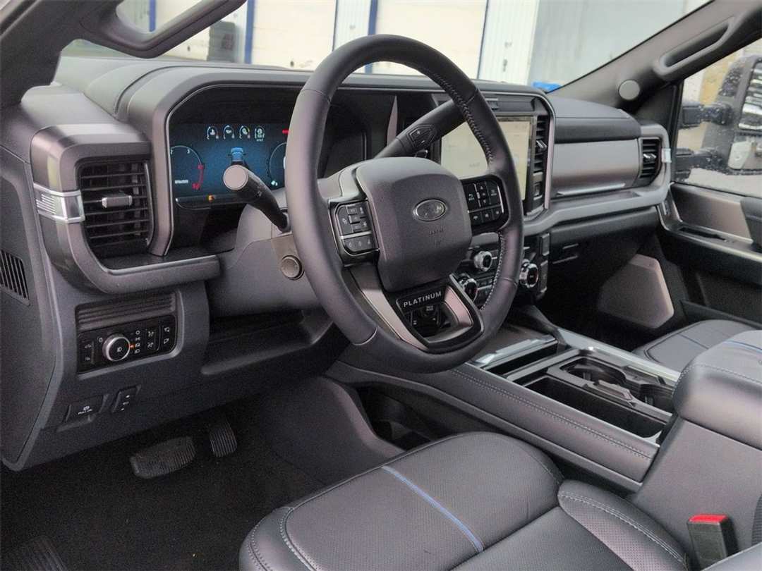 2026 Ford F-250Sd Platinum - Image 12