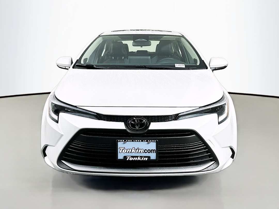 2026 Toyota Corolla XLE - Image 2