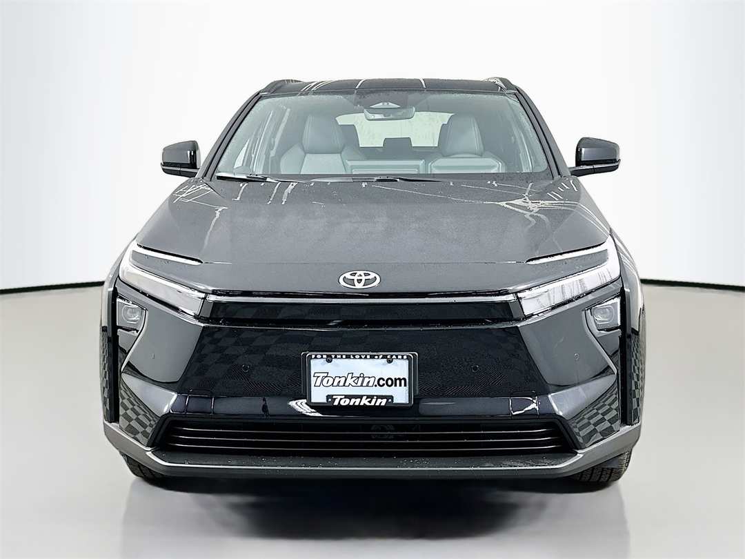 2026 Toyota Bz XLE Plus - Image 2