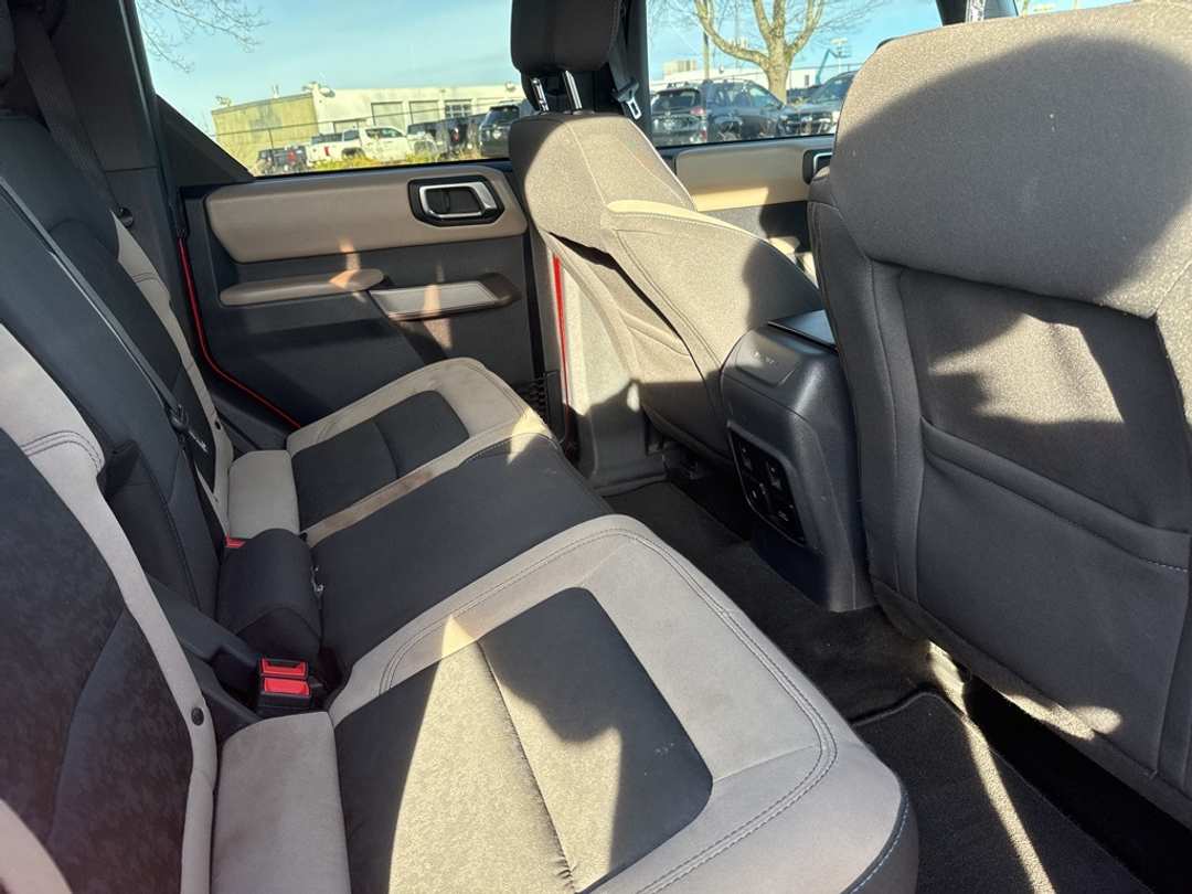 2022 Ford Bronco Wildtrak - Image 23