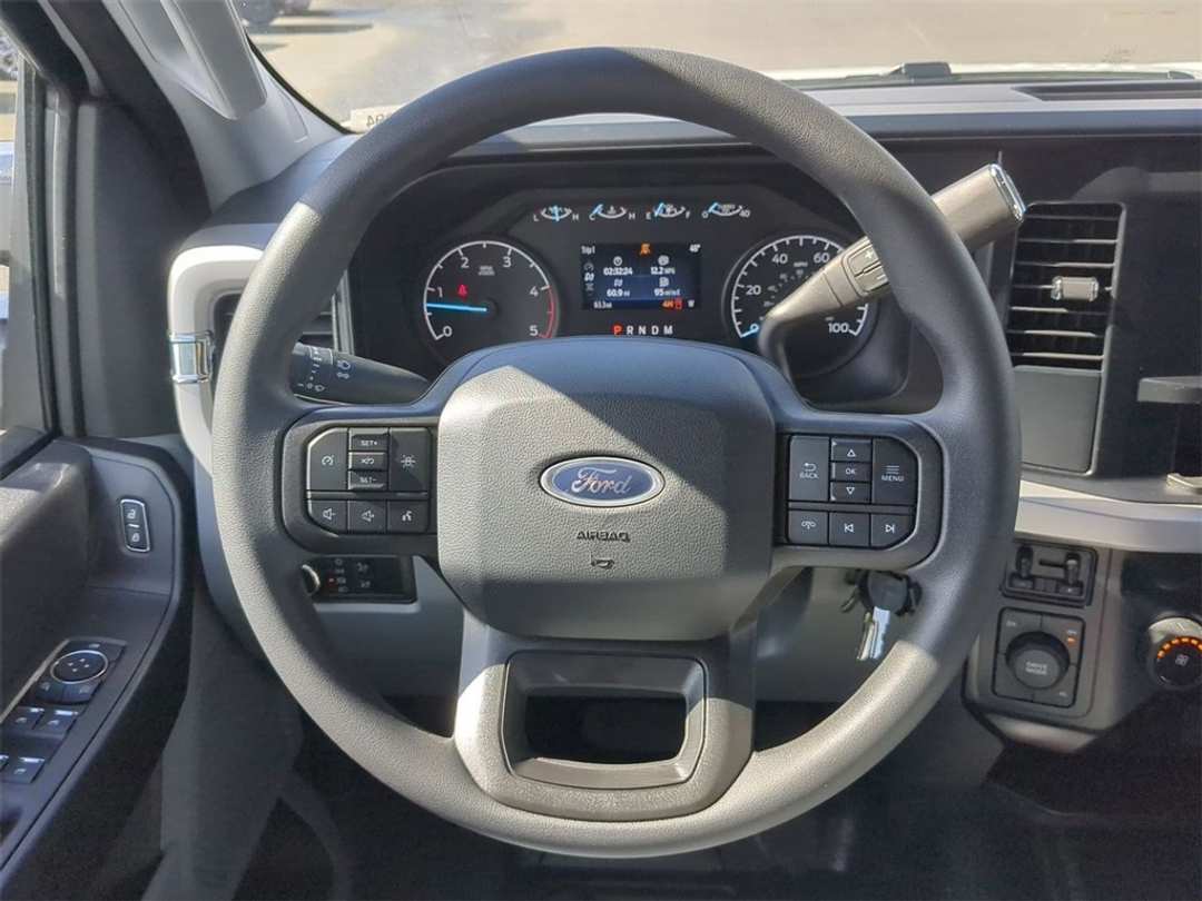 2024 Ford F-450Sd XL - Image 13