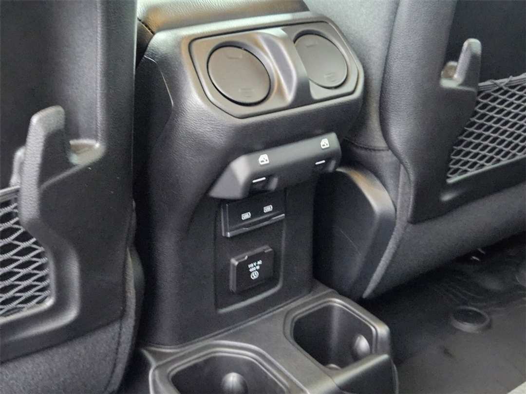 2026 Jeep Gladiator Rubicon - Image 29