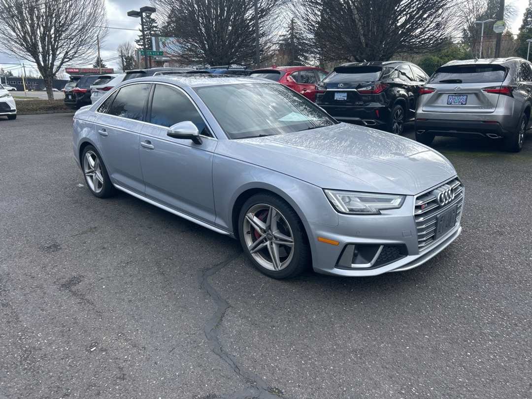 2019 Audi S4 3.0T Prestige - Image 2