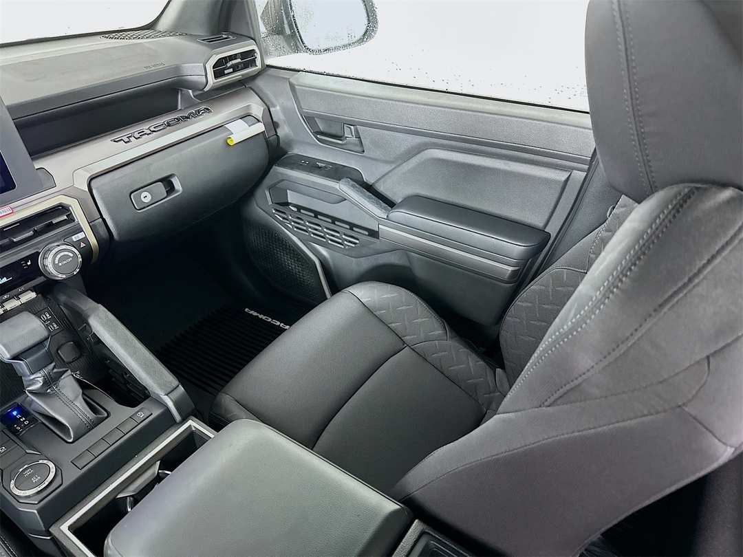 2026 Toyota Tacoma SR5 - Image 23