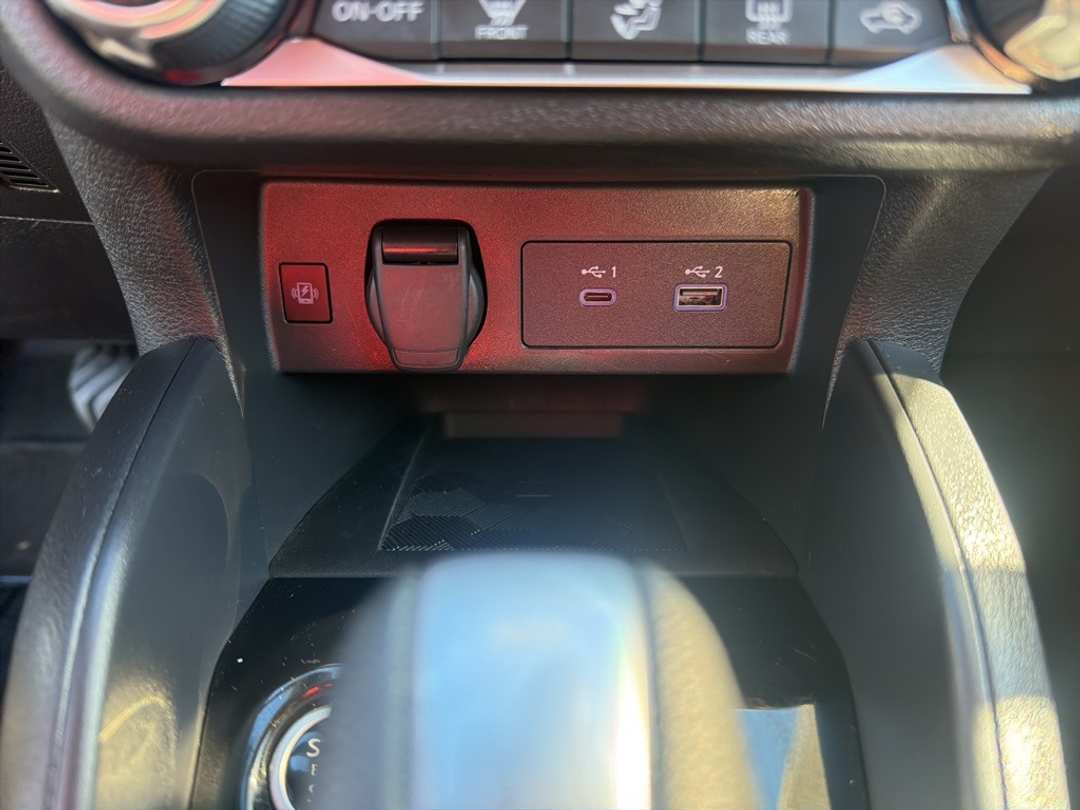 2024 Nissan Versa 1.6 SR - Image 35