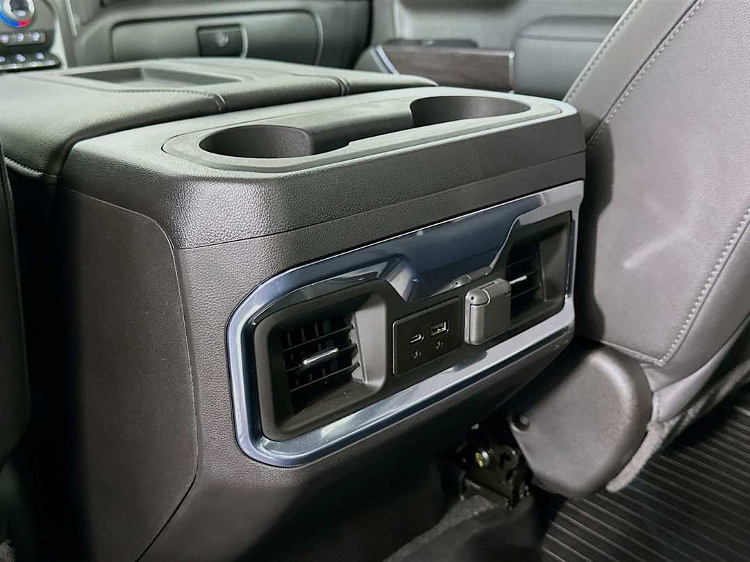 2022 Chevrolet Silverado 1500 Ltd LTZ - Image 28