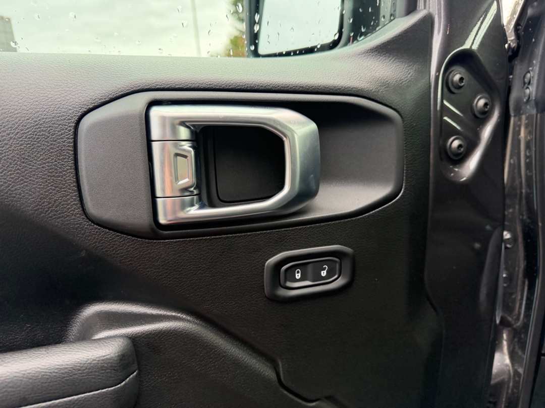 2026 Jeep Wrangler Sport - Image 13