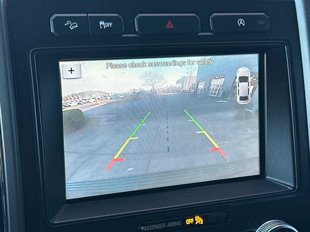 2018 Ford Expedition XLT - Image 19