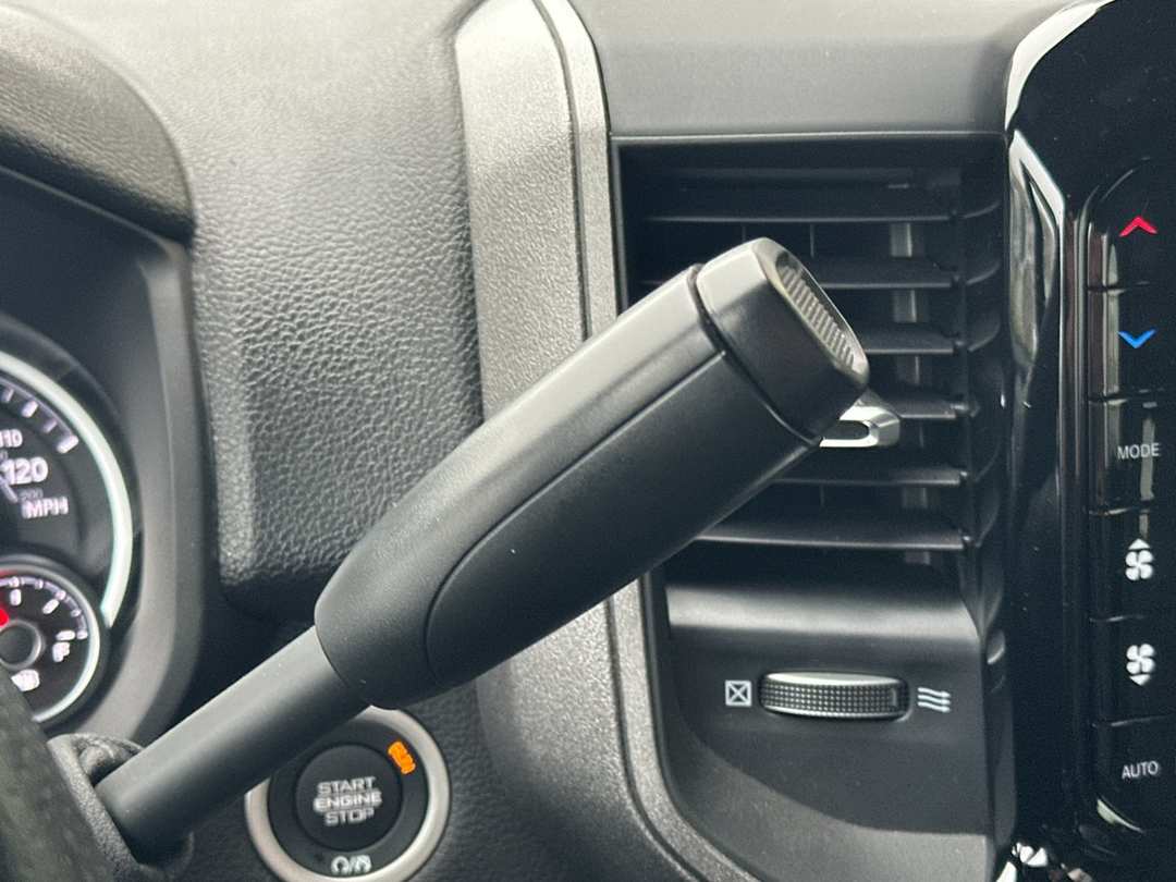 2025 Ram 2500 Tradesman - Image 18