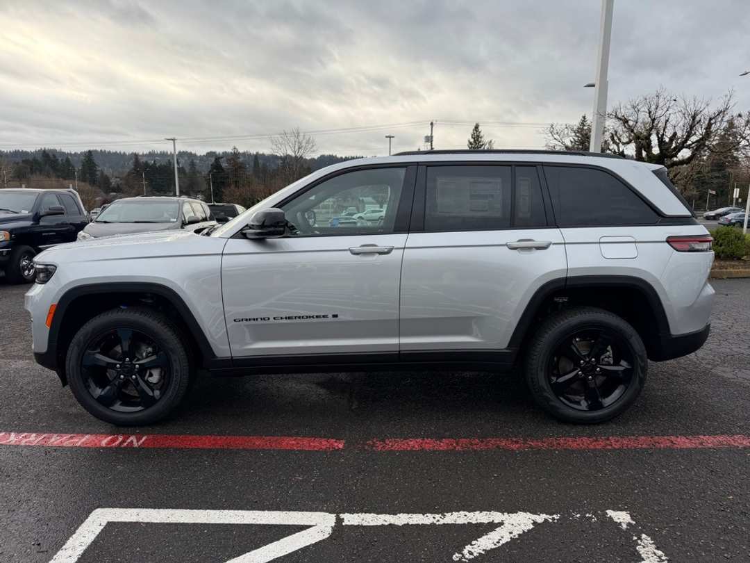 2025 Jeep Grand Cherokee Limited - Image 5