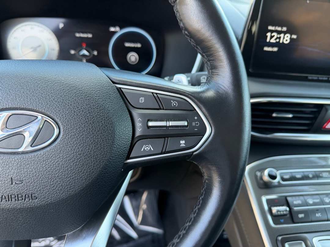 2023 Hyundai Santa Fe Limited - Image 22