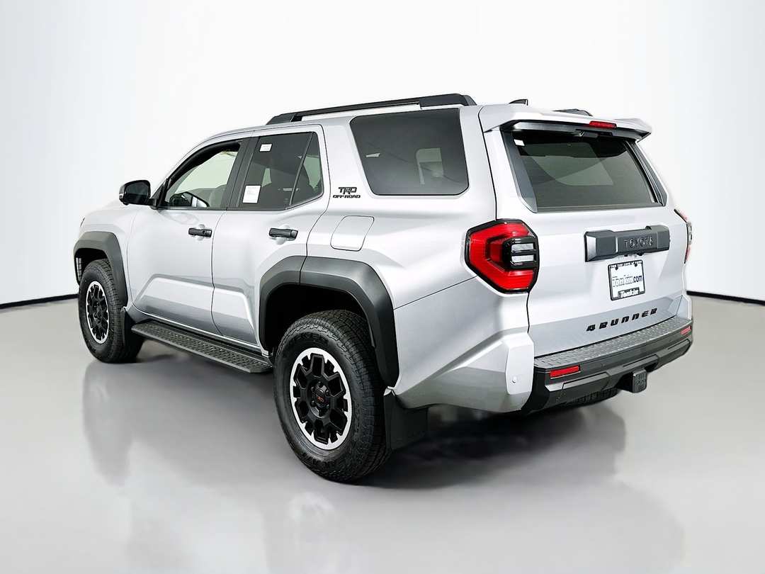 2026 Toyota 4Runner TRD OffRoad Premium - Image 5