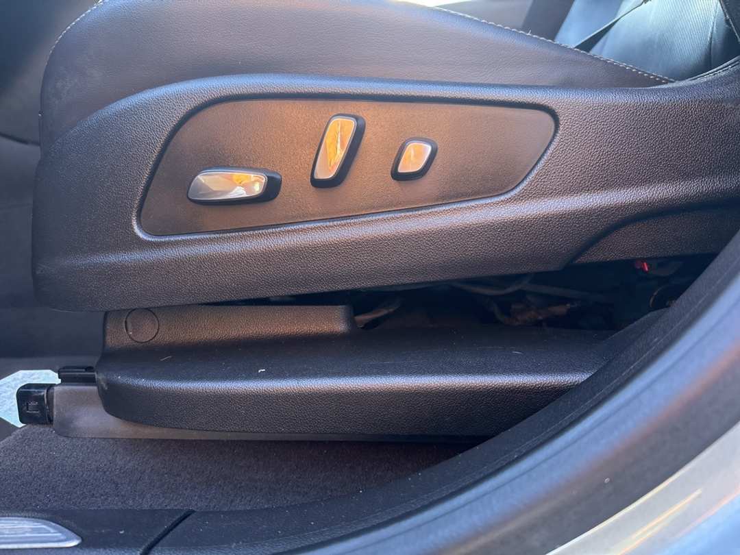 2023 Cadillac Xt5 Premium Luxury - Image 16