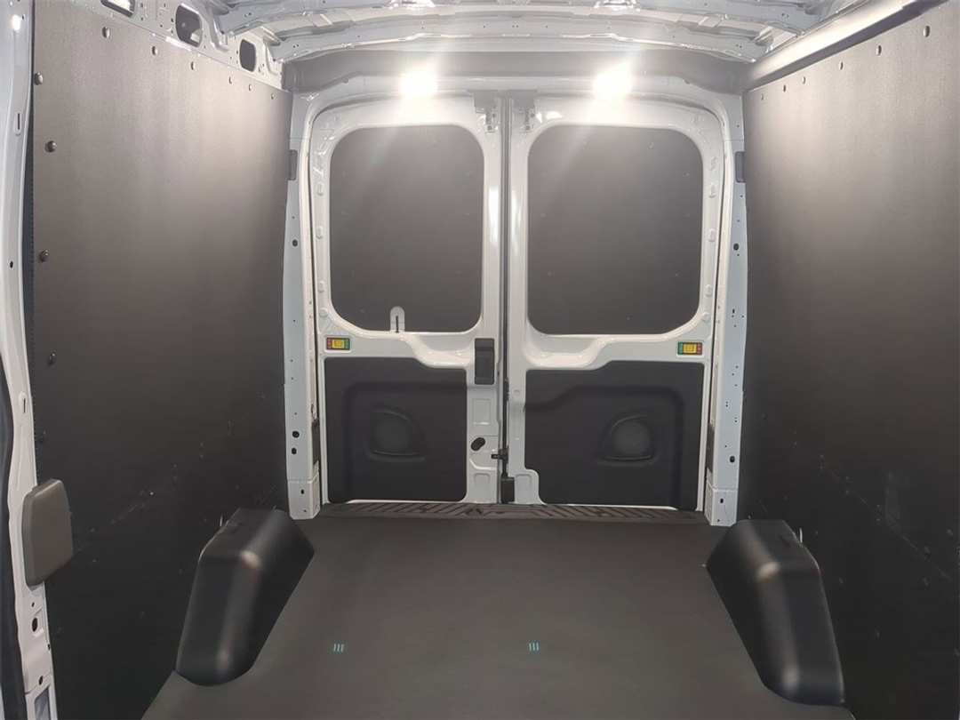 2026 Ford Transit-250 Base - Image 22