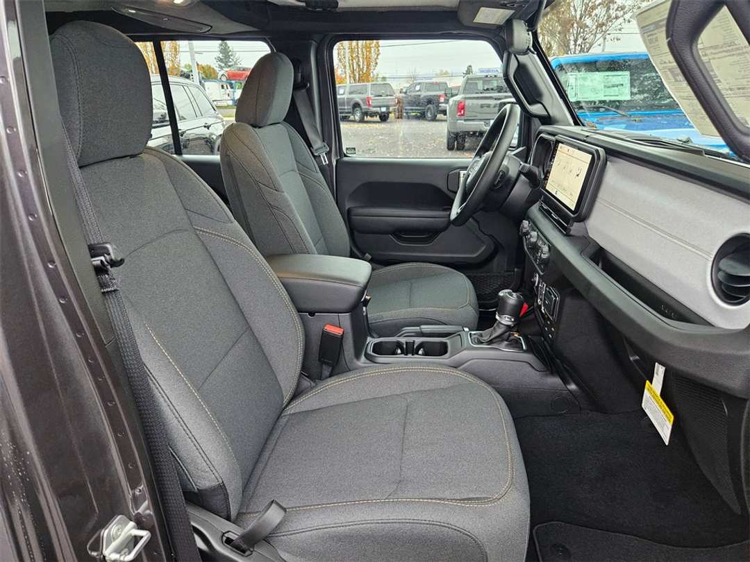 2026 Jeep Wrangler Sport - Image 34