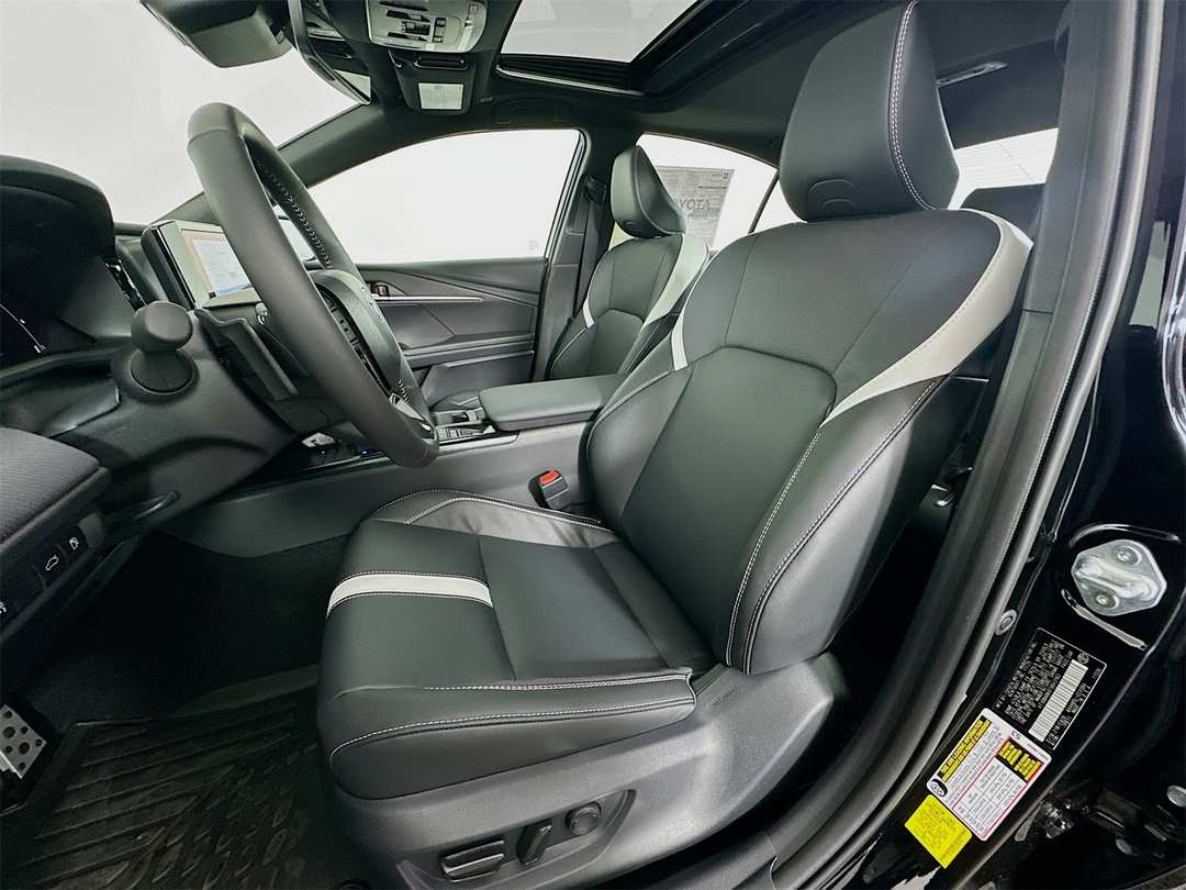 2026 Toyota Camry SE Nightshade - Image 21