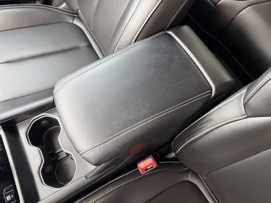 2025 Jeep Grand Cherokee 4xe - Image 26