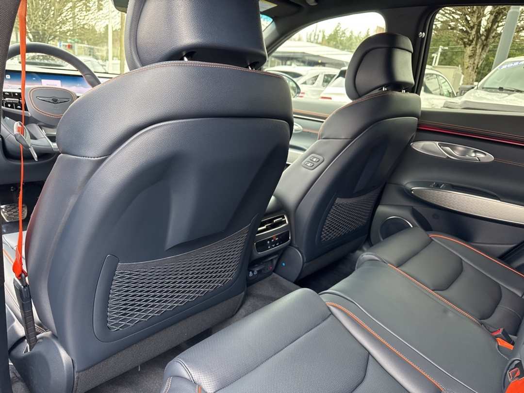 2026 Genesis Gv70 2.5T Sport Prestige - Image 40