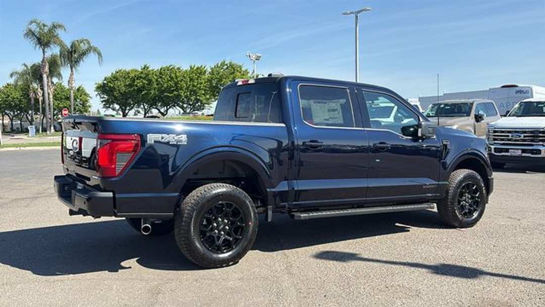 2026 Ford F-150 XLT - Image 3