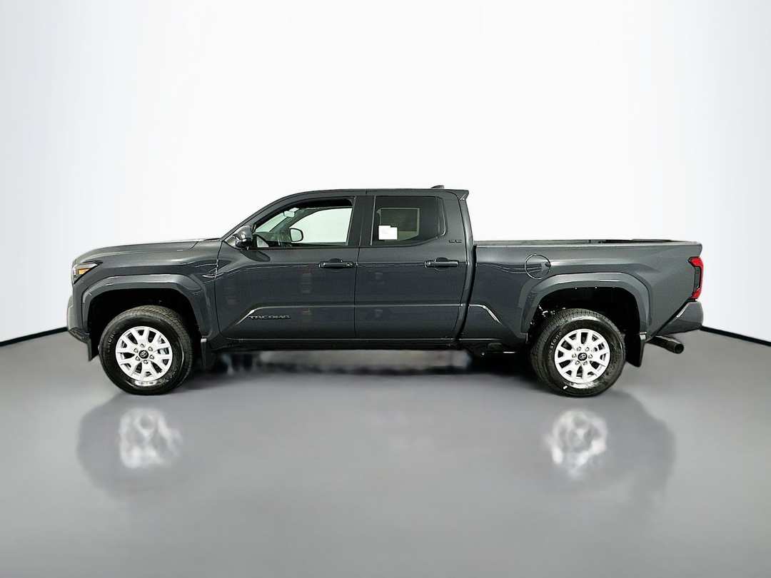 2026 Toyota Tacoma SR5 - Image 4